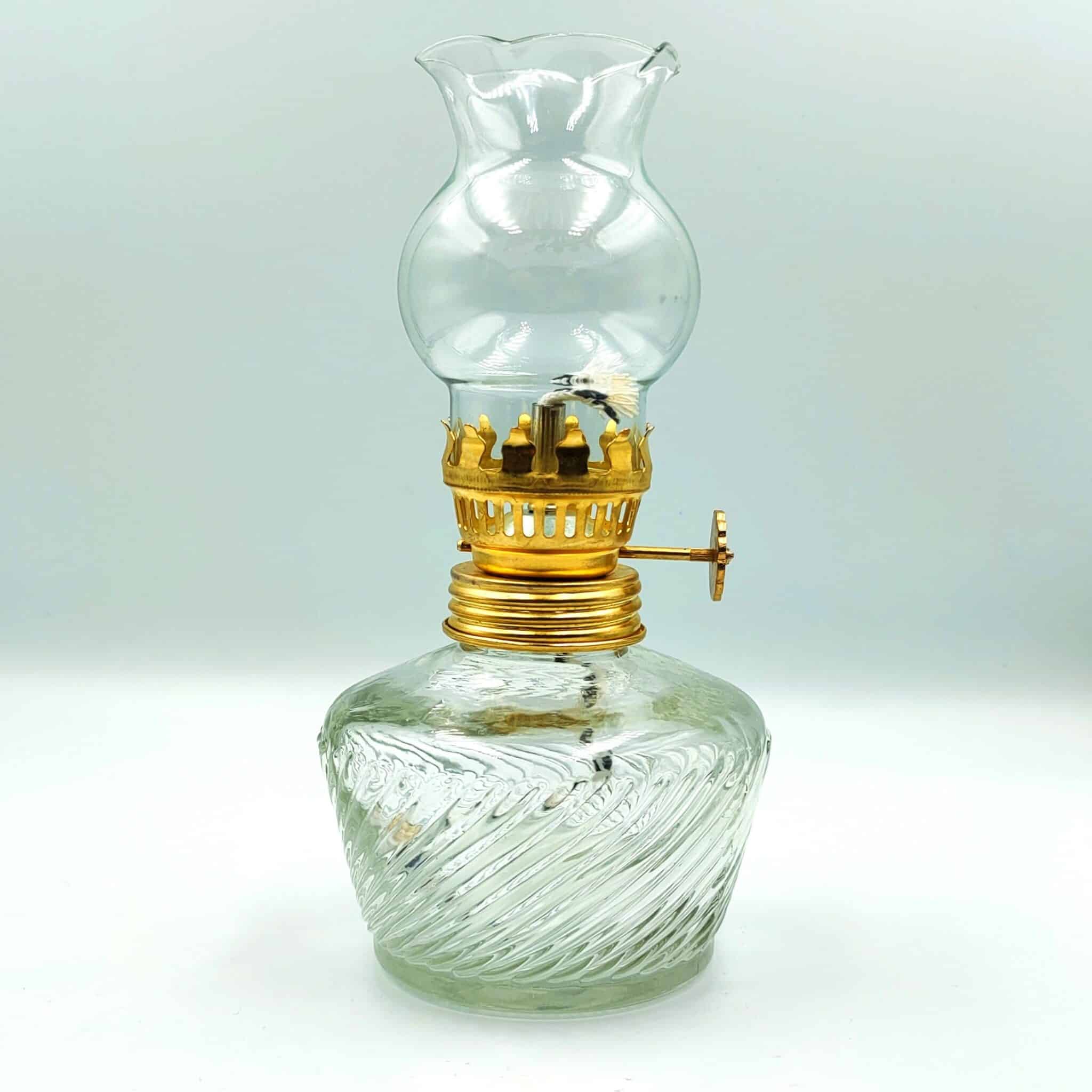 Мала парафинска лампа