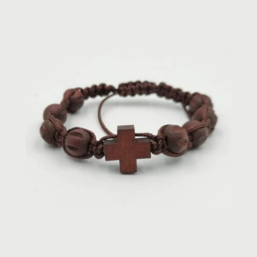 Bracelet with burgundy beads and cross 10cm