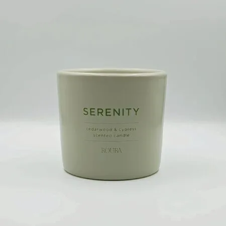 Мирисна свећа Serenity Кедар и чемпрес у керамичкој посуди